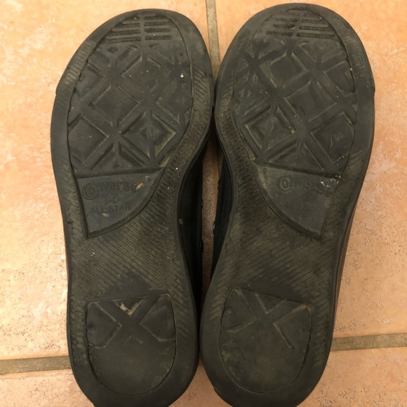 All Black Low Top Chuck Taylor Converse SZ. 6 - Picture 4 of 4